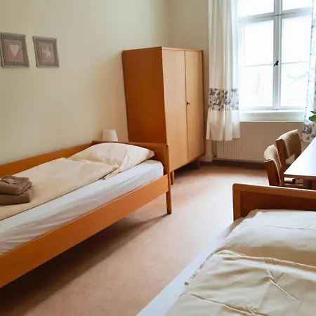 Malche Gaeste Und Tagungshaus 16